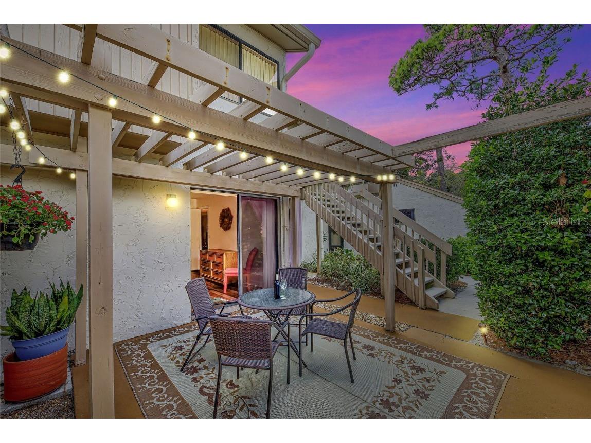 658 Bird Bay Circle #12 Venice FL 34285 N6140092 image1