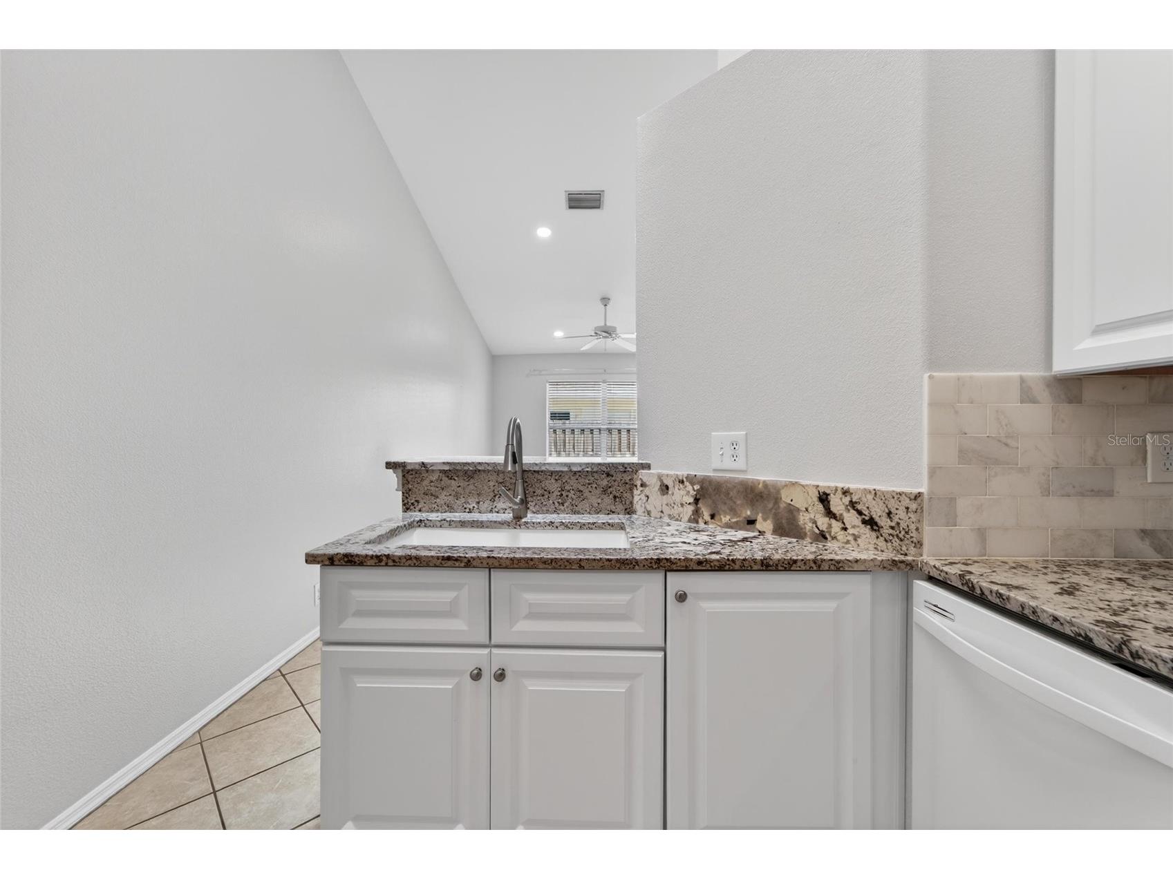 658 Green Valley Road #B3 Palm Harbor FL 34683 TB8499137 image29