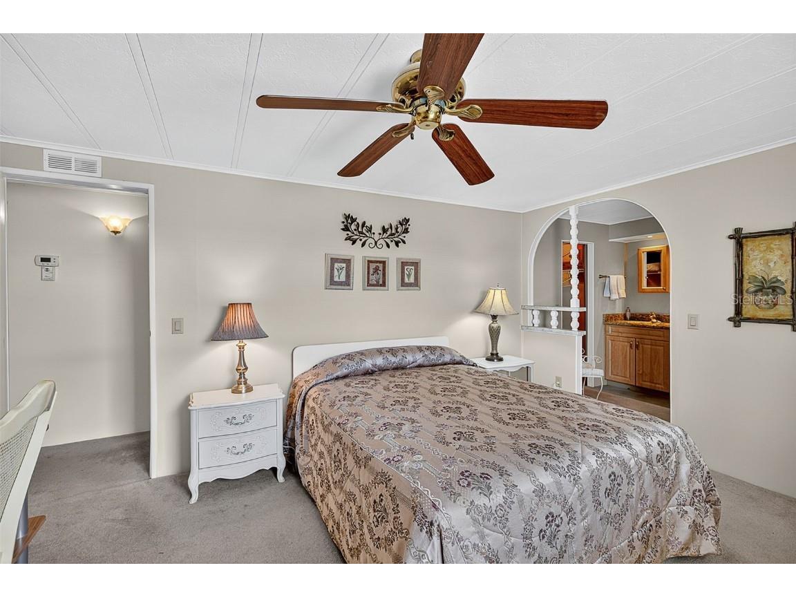 658 La Sala North Port FL 34287 TB8417347 image16