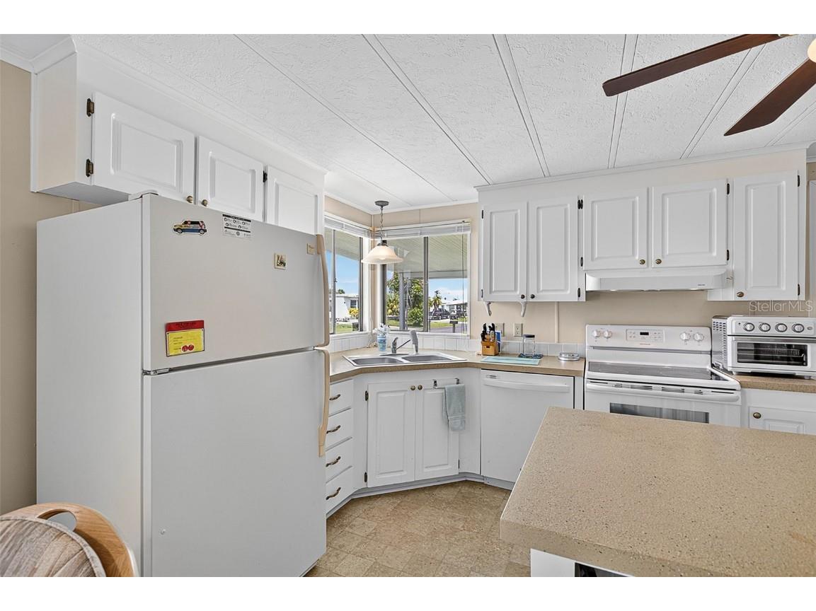 658 La Sala North Port FL 34287 TB8417347 image7