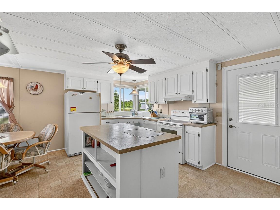 658 La Sala North Port FL 34287 TB8417347 image9