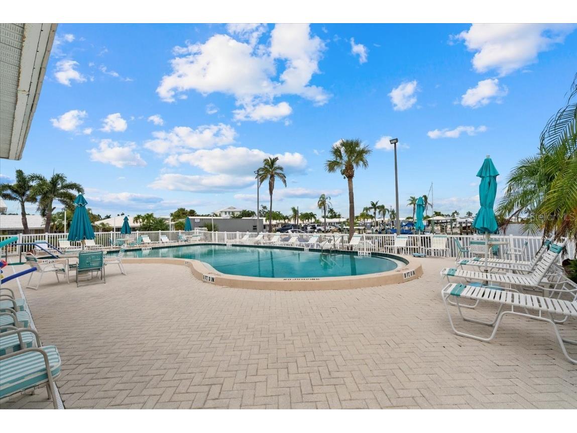 658 Spanish Drive S #108 Longboat Key FL 34228 - SARASOTA BAY/GULF OF AMERICA A4664442 image23