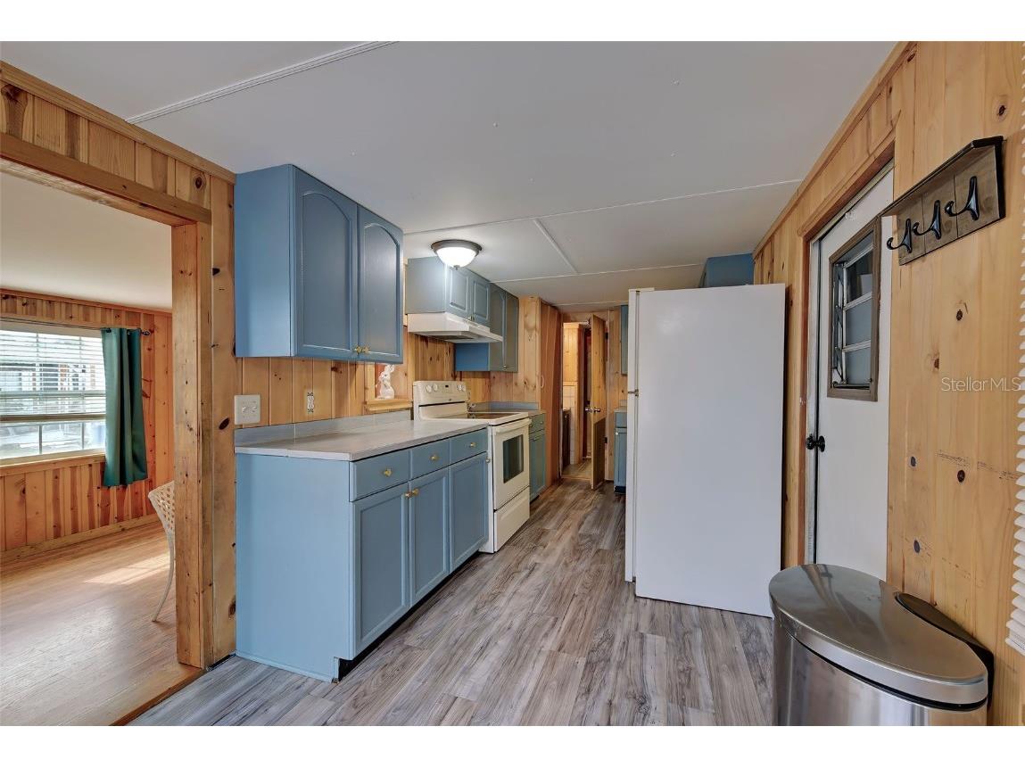 658 Via Cala Englewood FL 34224 C7502880 image12