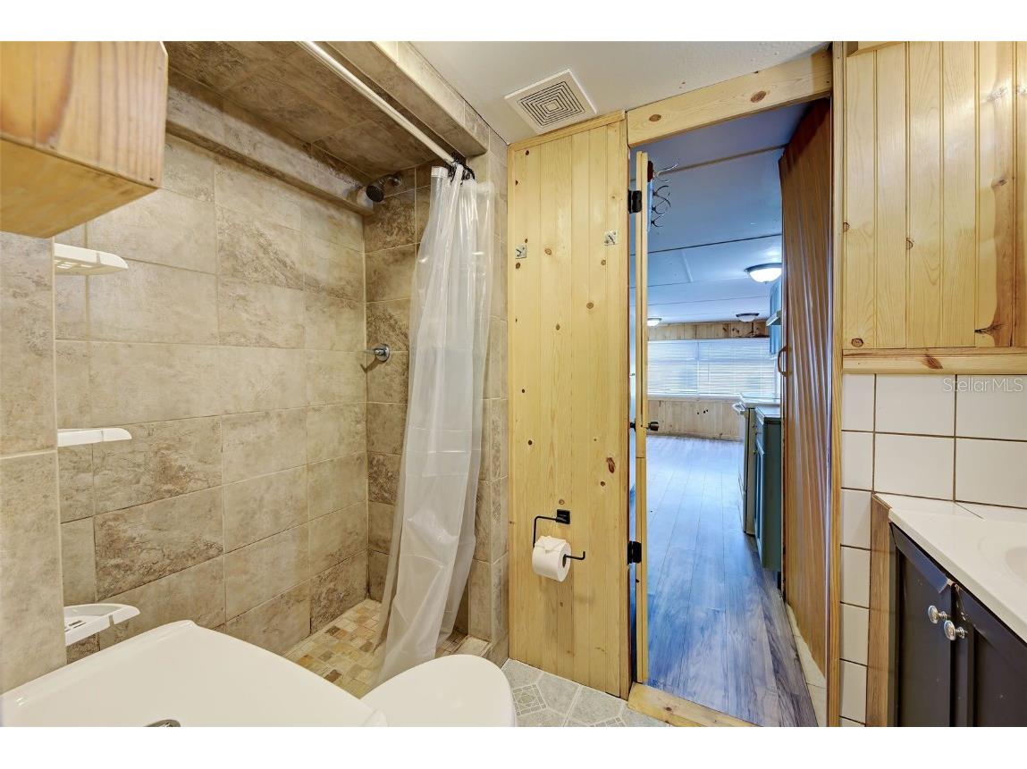 658 Via Cala Englewood FL 34224 C7502880 image15