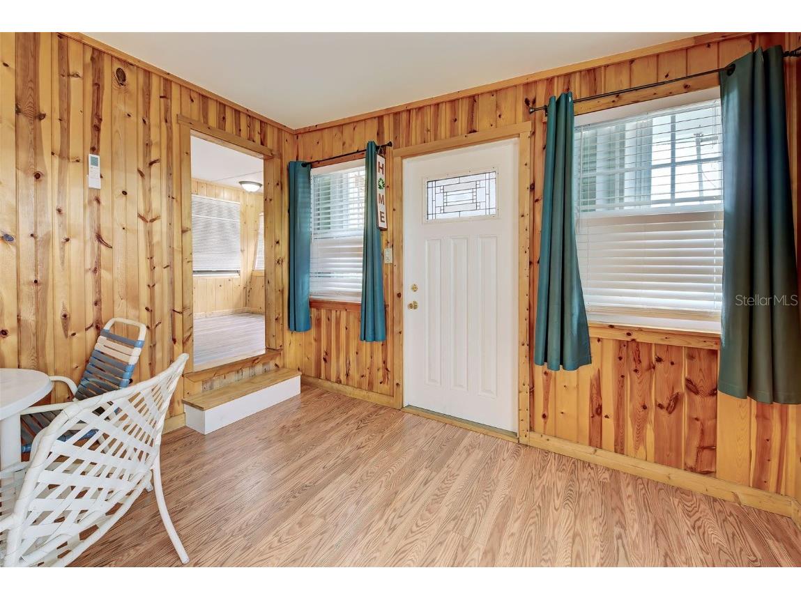 658 Via Cala Englewood FL 34224 C7502880 image5