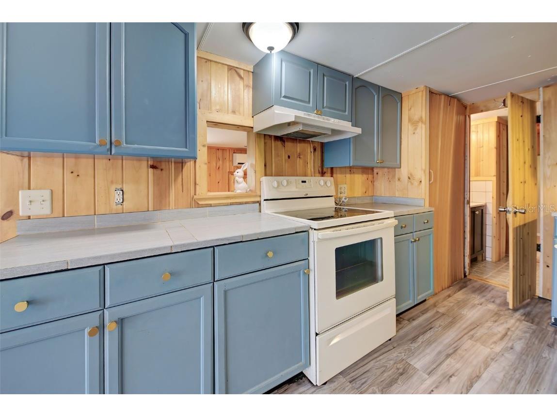 658 Via Cala Englewood FL 34224 C7502880 image7