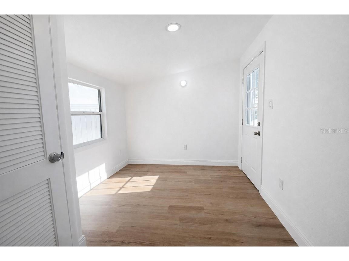 6580 10th Avenue Terrace S Saint Petersburg FL 33707 TB8457161 image10