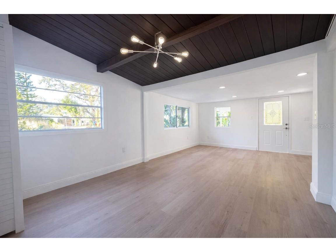 6580 10th Avenue Terrace S Saint Petersburg FL 33707 TB8457161 image6