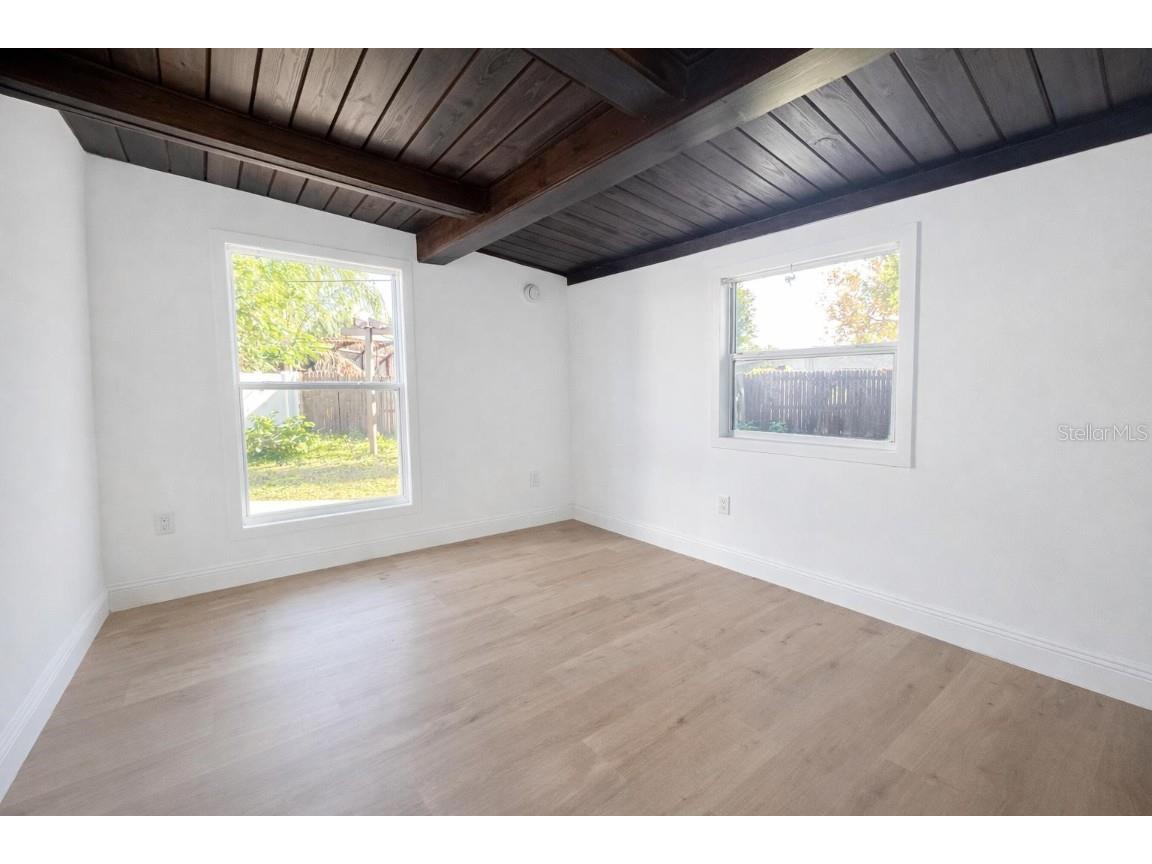 6580 10th Avenue Terrace S Saint Petersburg FL 33707 TB8457161 image7