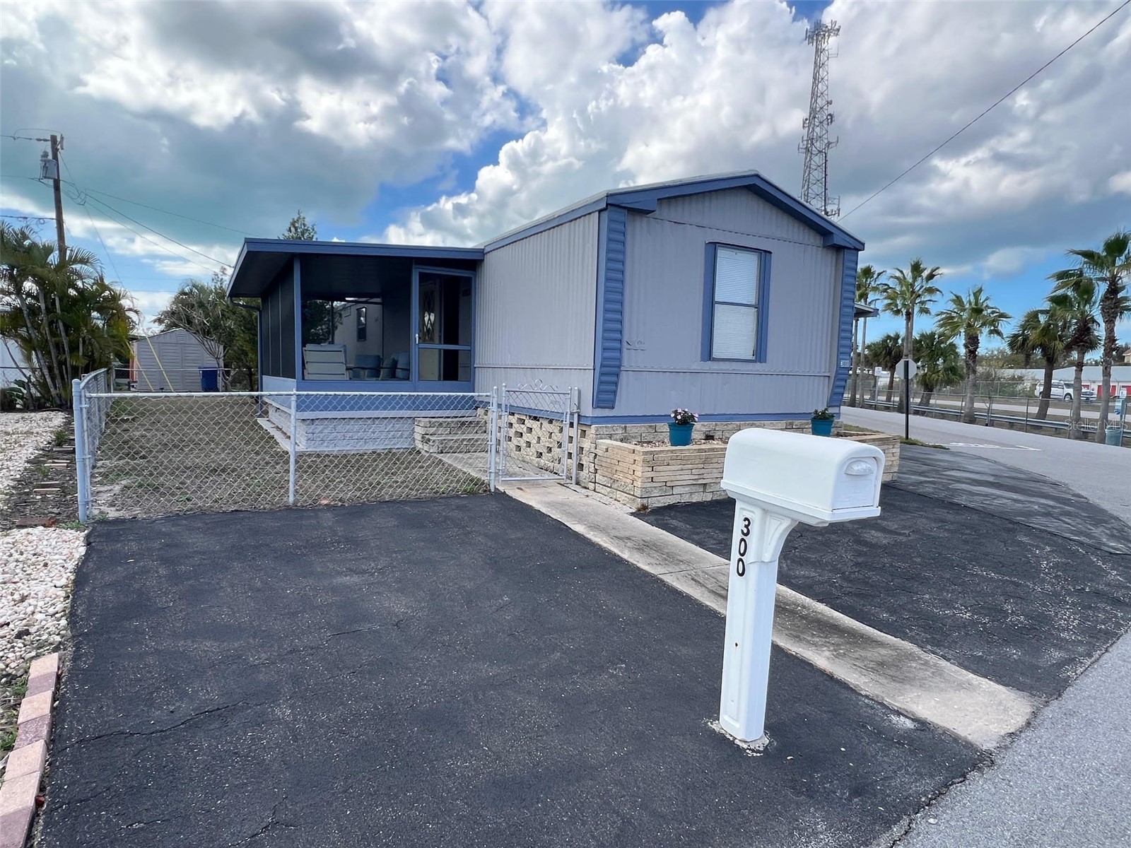 6580 Seminole Boulevard #300 Seminole FL 33772 TB8484767 image1