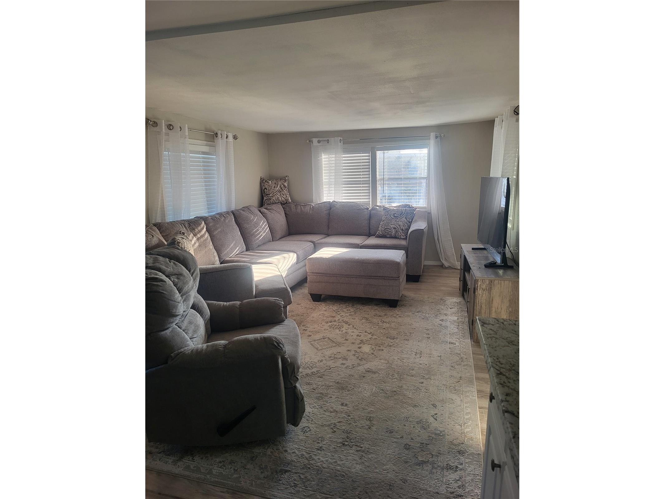 6580 Seminole Boulevard #424 Seminole FL 33772 TB8491562 image5