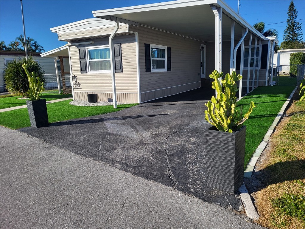 6580 Seminole Boulevard #506 Seminole FL 33772 TB8444198 image2