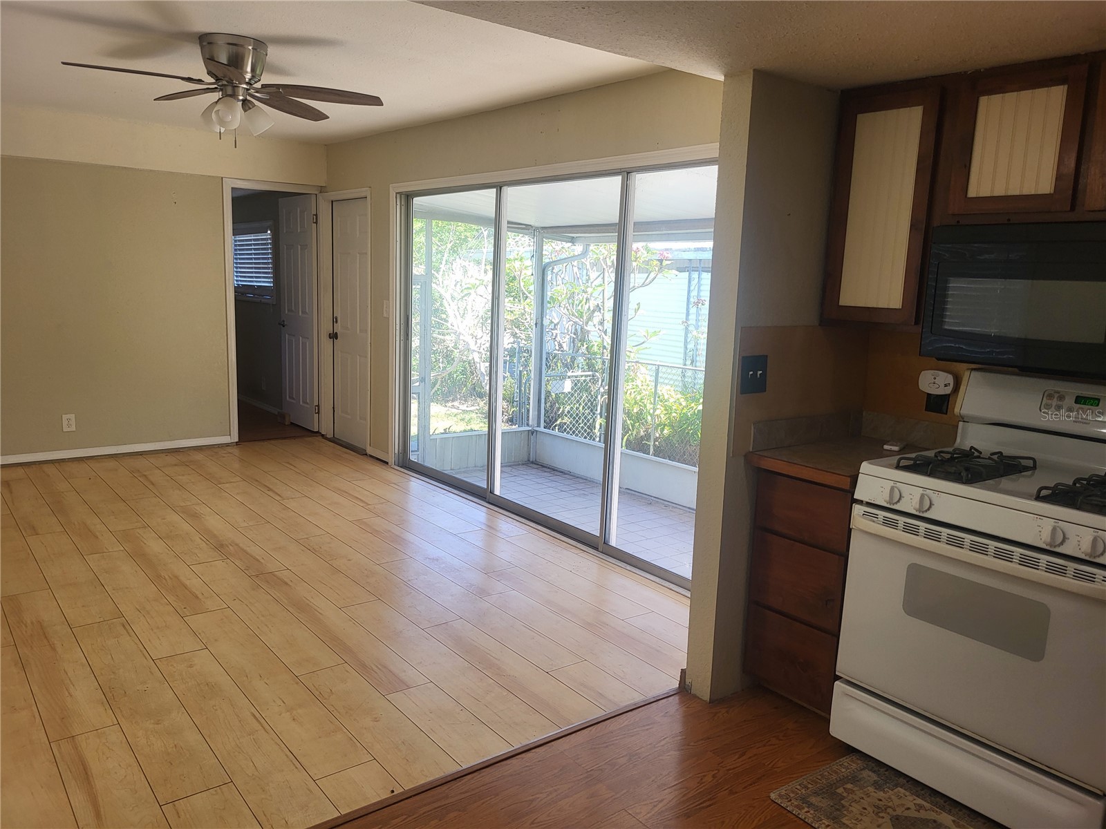6580 Seminole Boulevard #727 Seminole FL 33772 TB8498675 image14