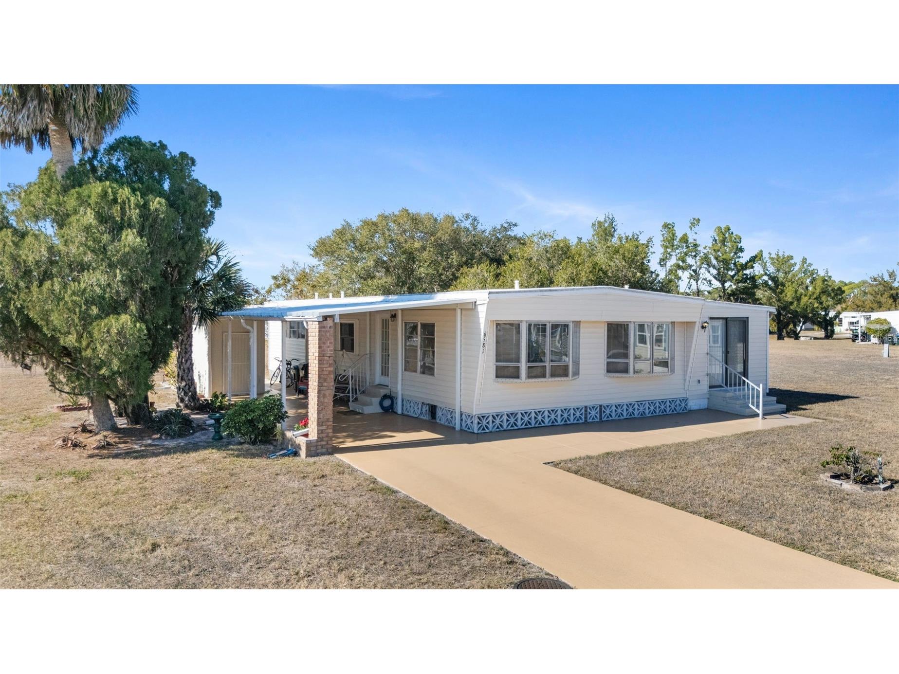 6581 Honu Court North Port FL 34287 C7521622 image9