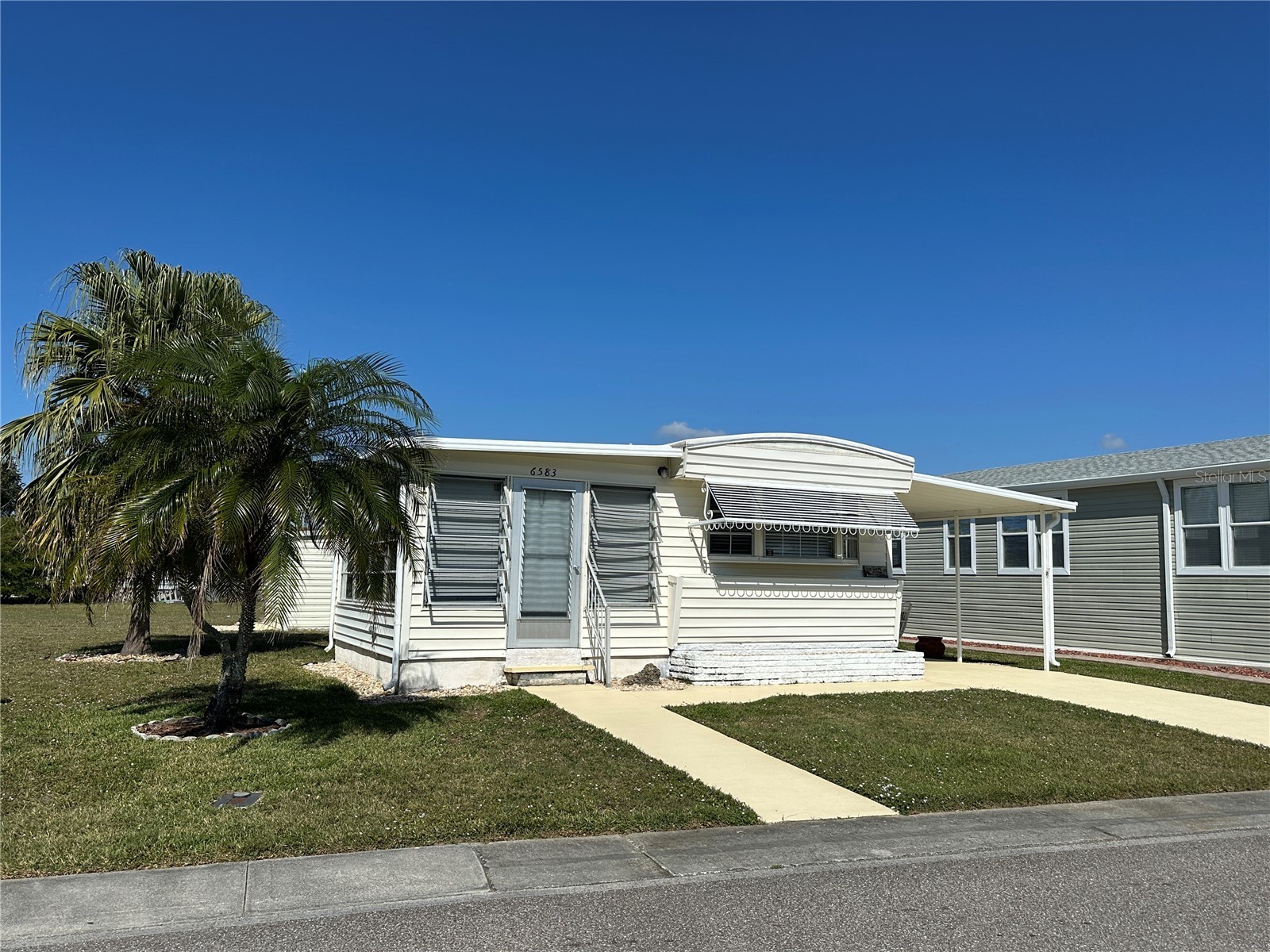 6583 Hikina Drive North Port FL 34287 C7521281 image1