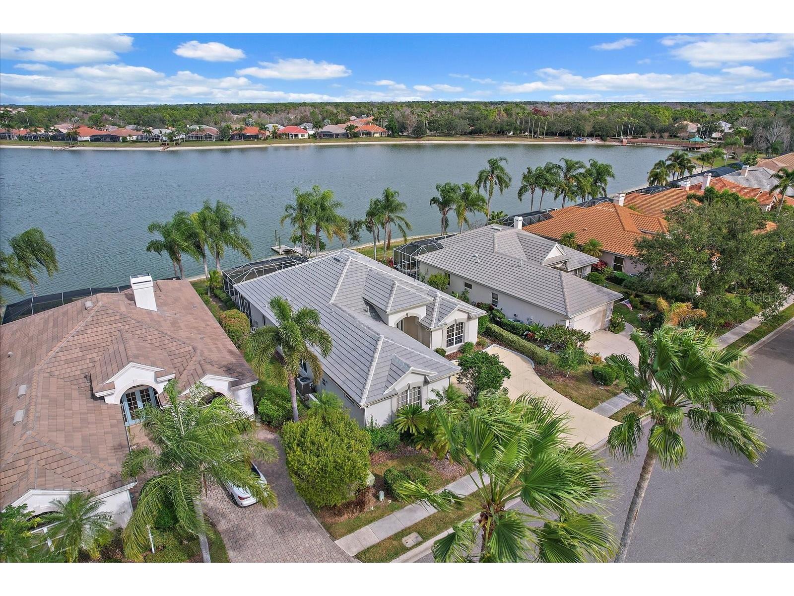 6585 Waters Edge Way Lakewood Ranch FL 34202 A4678812 image2