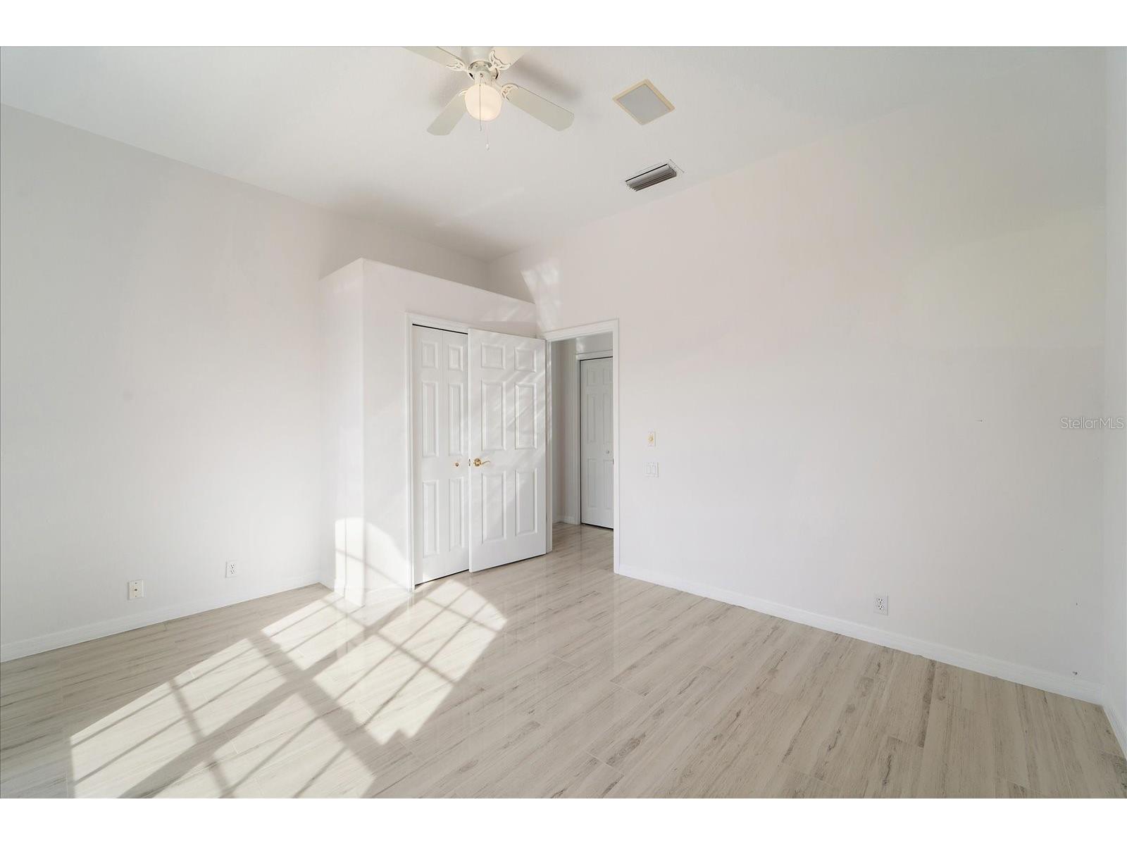 6585 Waters Edge Way Lakewood Ranch FL 34202 A4678812 image29