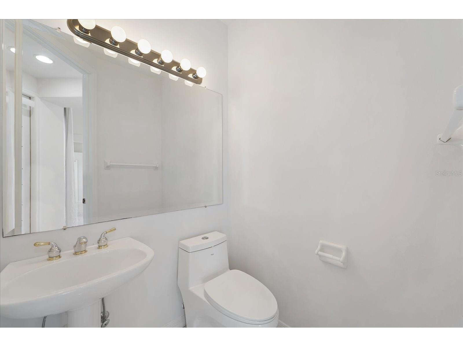 6585 Waters Edge Way Lakewood Ranch FL 34202 A4678812 image31