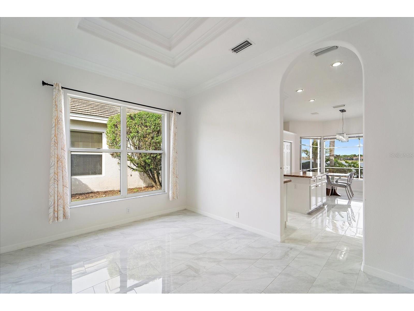 6585 Waters Edge Way Lakewood Ranch FL 34202 A4678812 image9