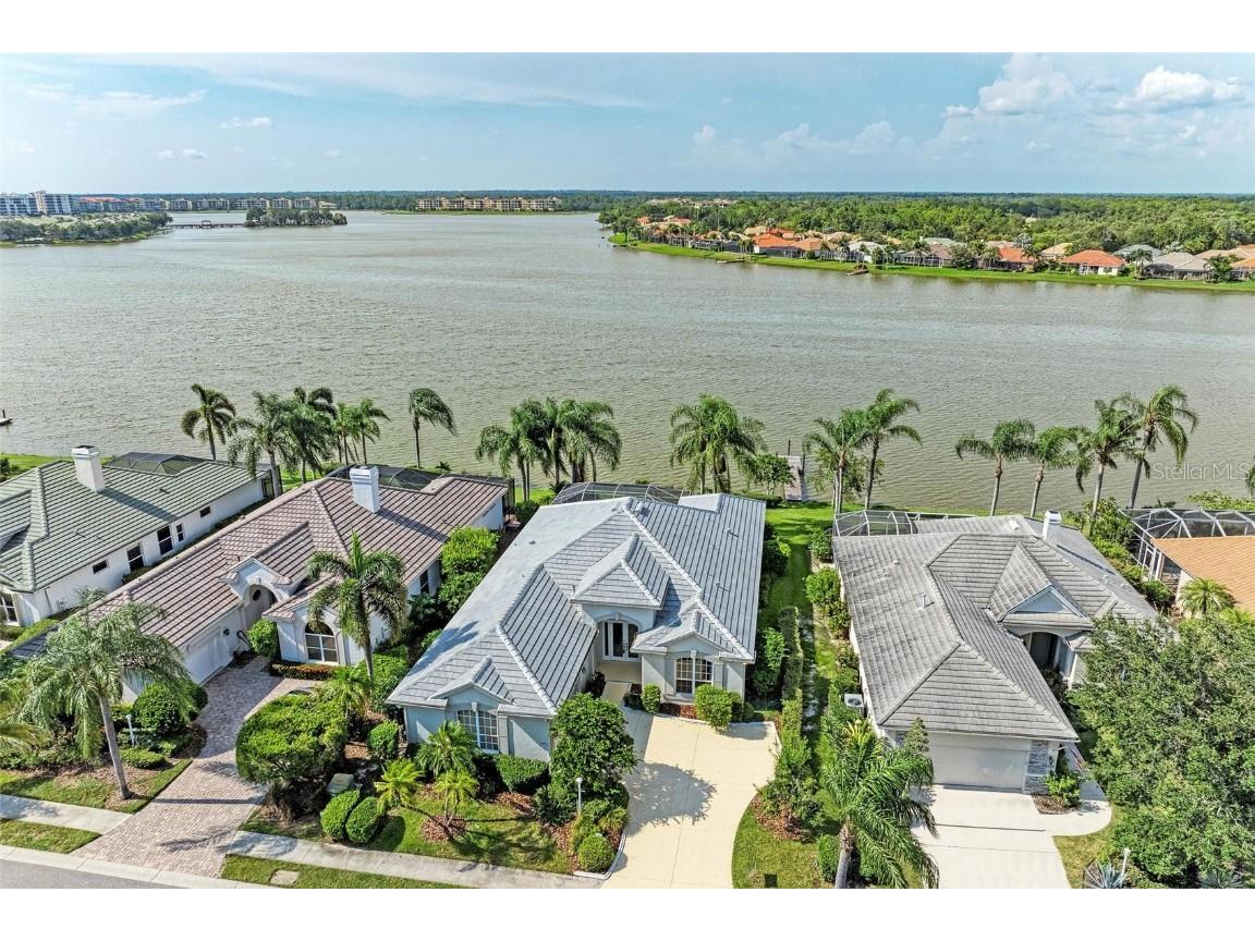 6585 Waters Edge Way Lakewood Ranch FL 34202 - UIHLEIN 153 ACRE PRIVATE LAKE A4619147 image1
