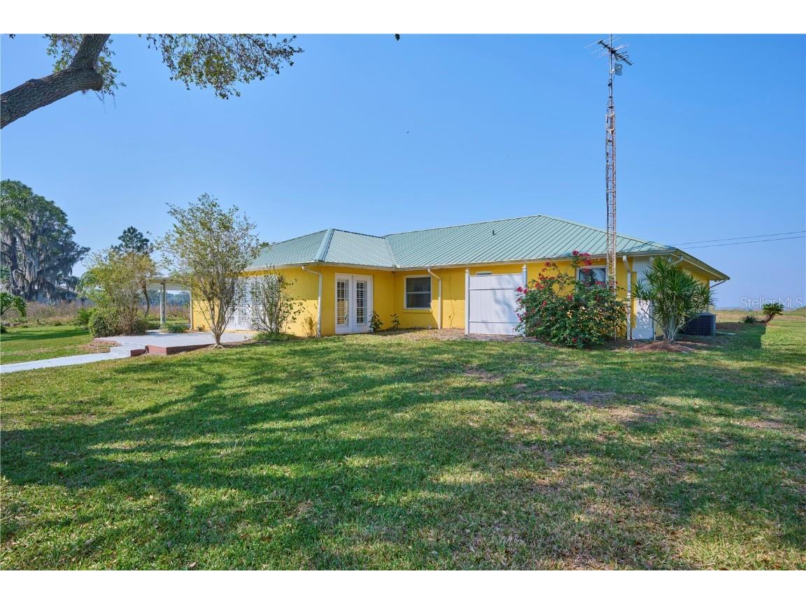 6589 Banyan Drive Indian Lake Estates FL 33855 - LAKE WALK IN WATER TB8370890 image24