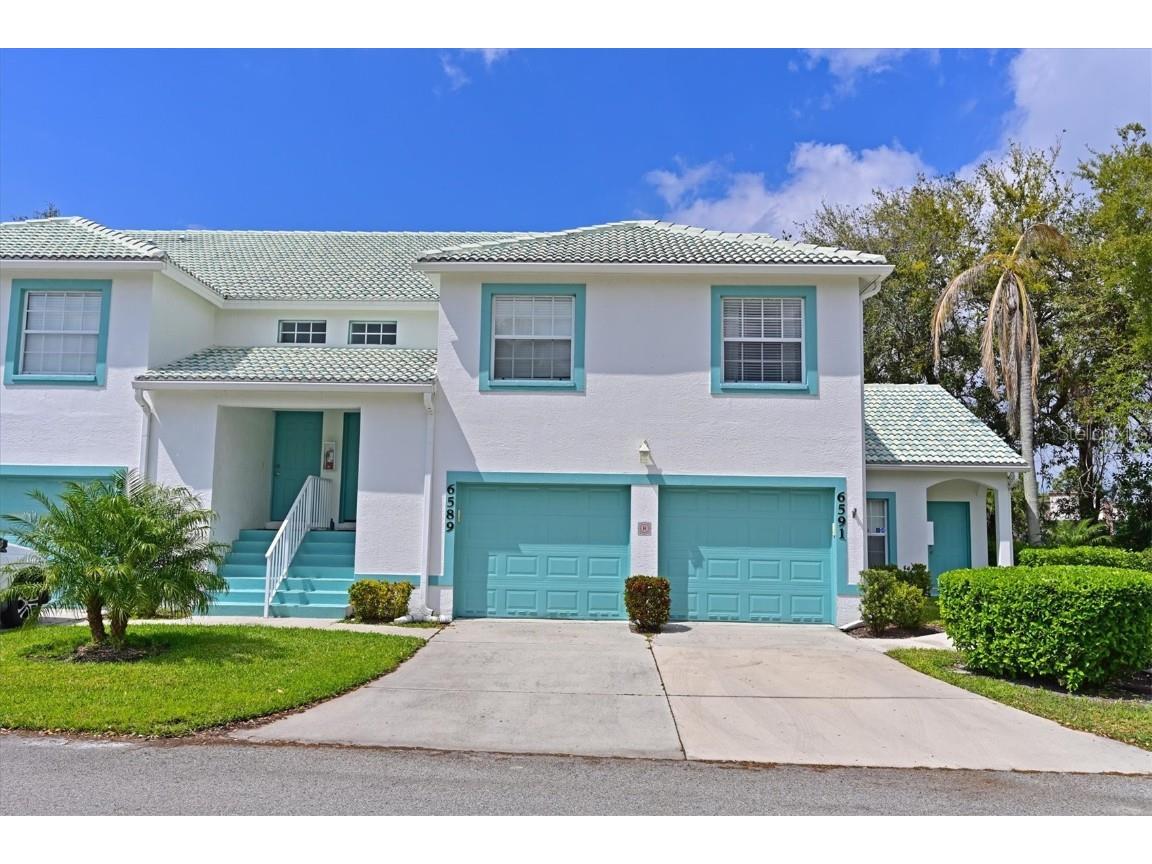 6589 Fairway Gardens Drive #202 Bradenton FL 34203 A4673665 image1