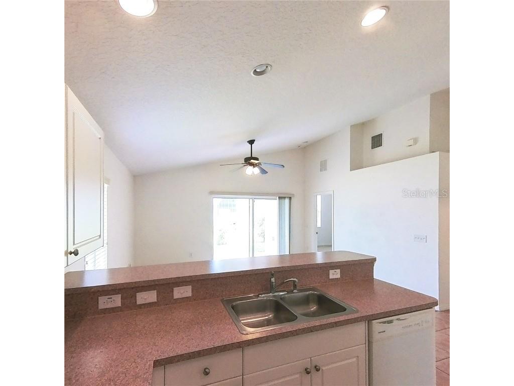 659 Coral Trace Boulevard Edgewater FL 32132 NS1085779 image5