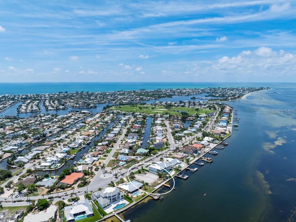 659 Key Royale Drive Holmes Beach FL 34217 - TAMPA BAY A4663623 image15