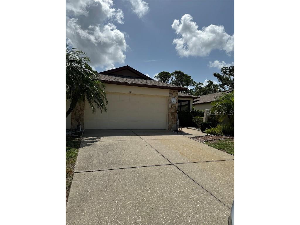 659 Linden Drive #319 Englewood FL 34223 C7478024 image1