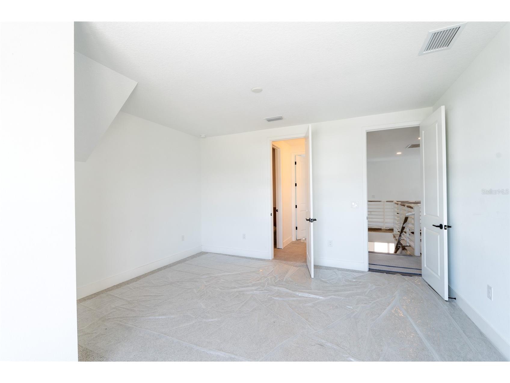 659 Maldives Trail Sarasota FL 34234 A4683422 image13