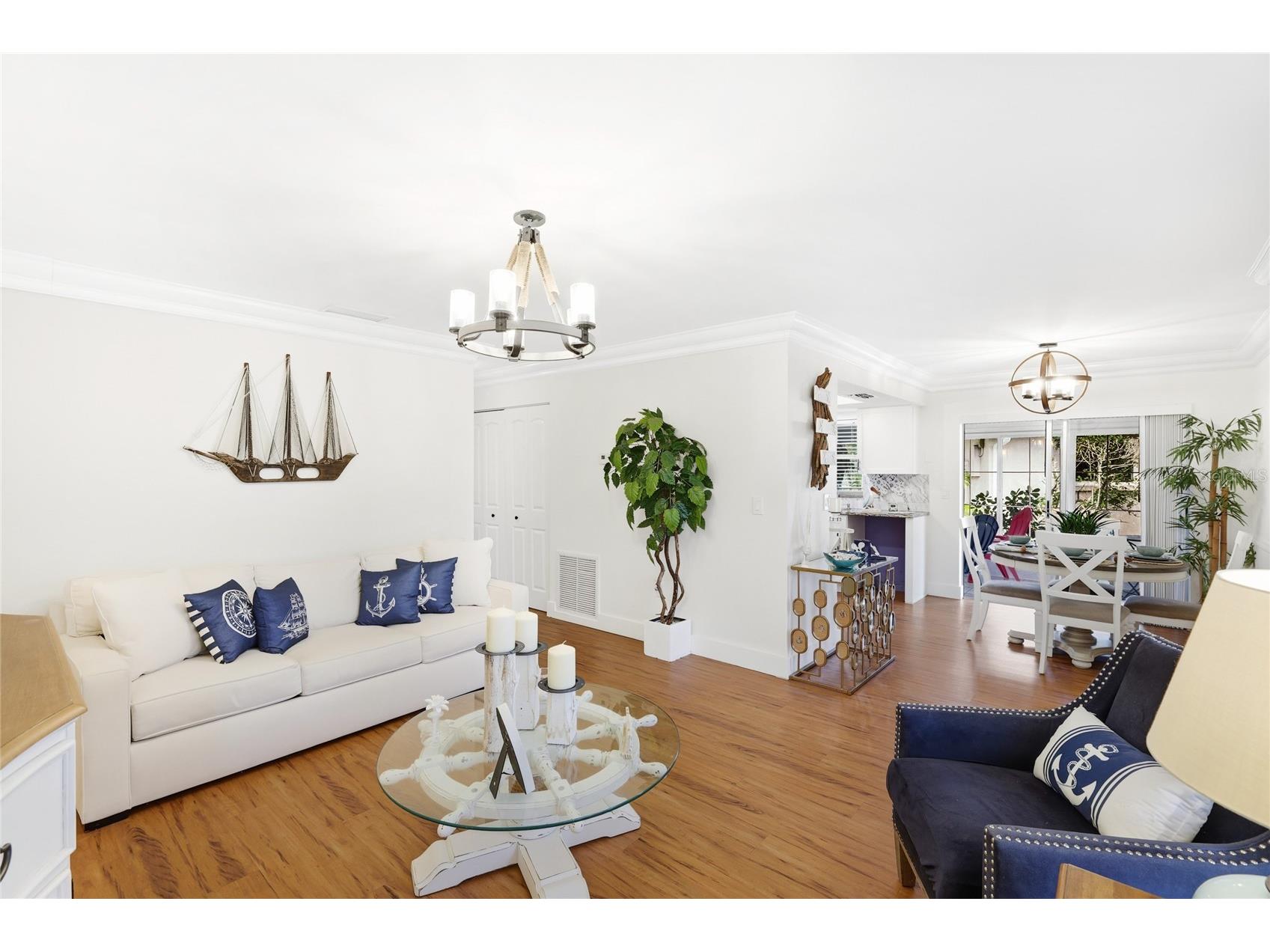 659 N Jefferson Avenue #659 Sarasota FL 34237 A4679563 image9