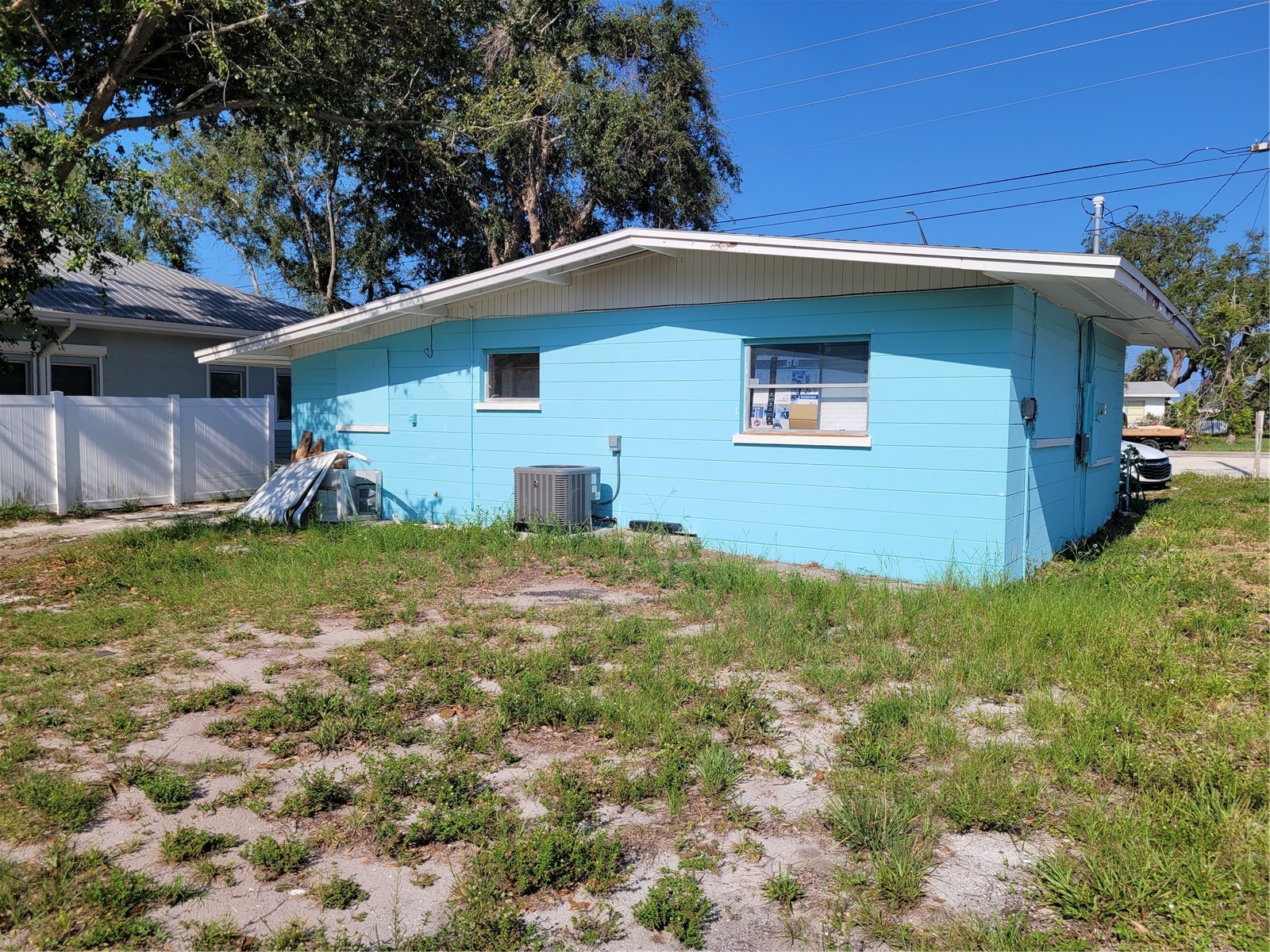 659 S Indiana Avenue Englewood FL 34223 D6146857 image2