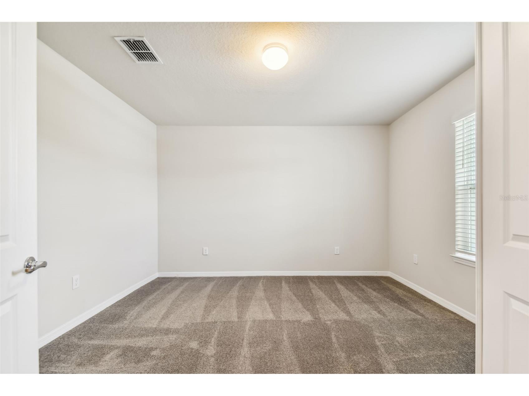 6591 Asbury Barnes Lane Wesley Chapel FL 33545 TB8491069 image12