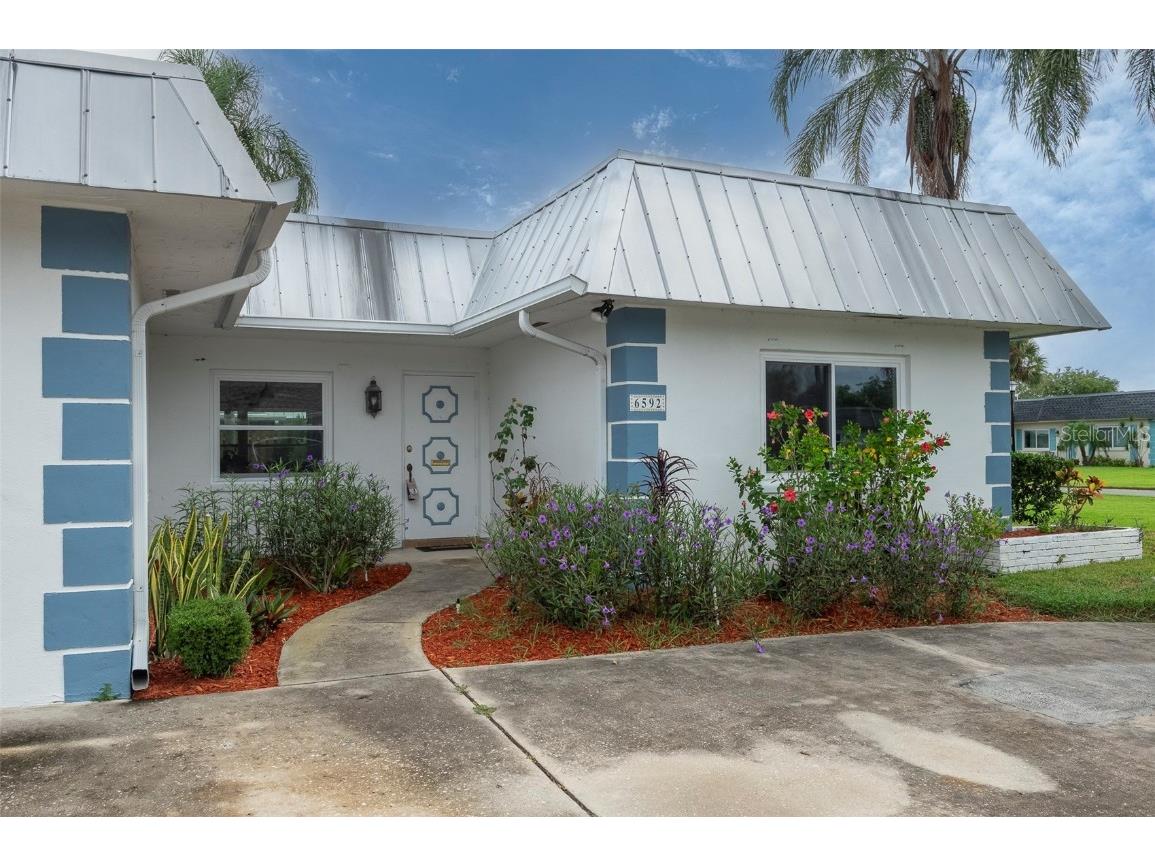 6592 Grand Bahama Drive Seminole FL 33777 TB8418910 image1