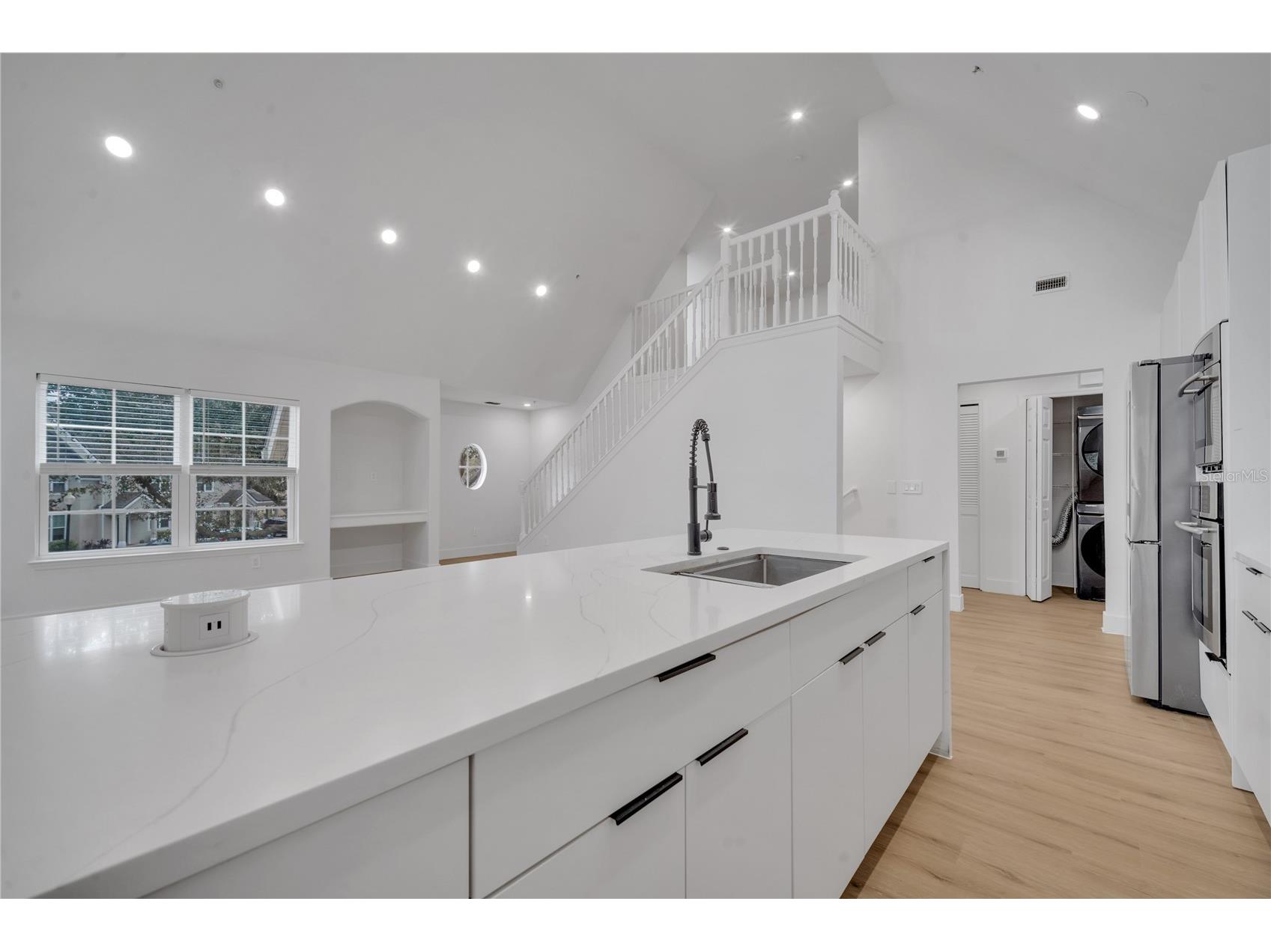 6593 Queens Borough Avenue #202 Orlando FL 32835 O6382951 image3