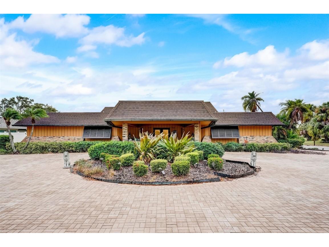 6594 Augusta Boulevard Seminole FL 33777 A4589802 image1