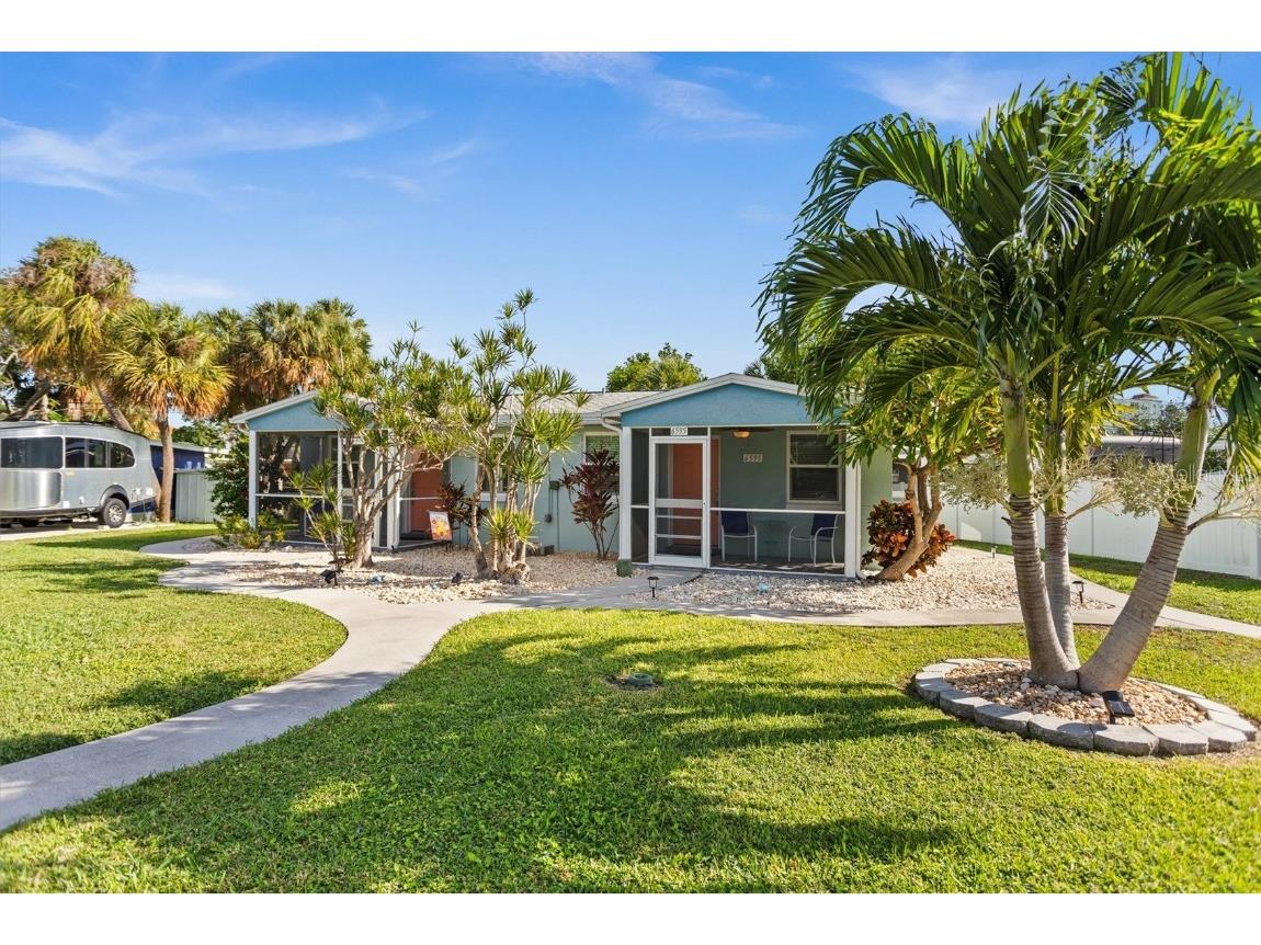 6595 Gulf Winds Drive Saint Pete Beach FL 33706 U8222530 image1
