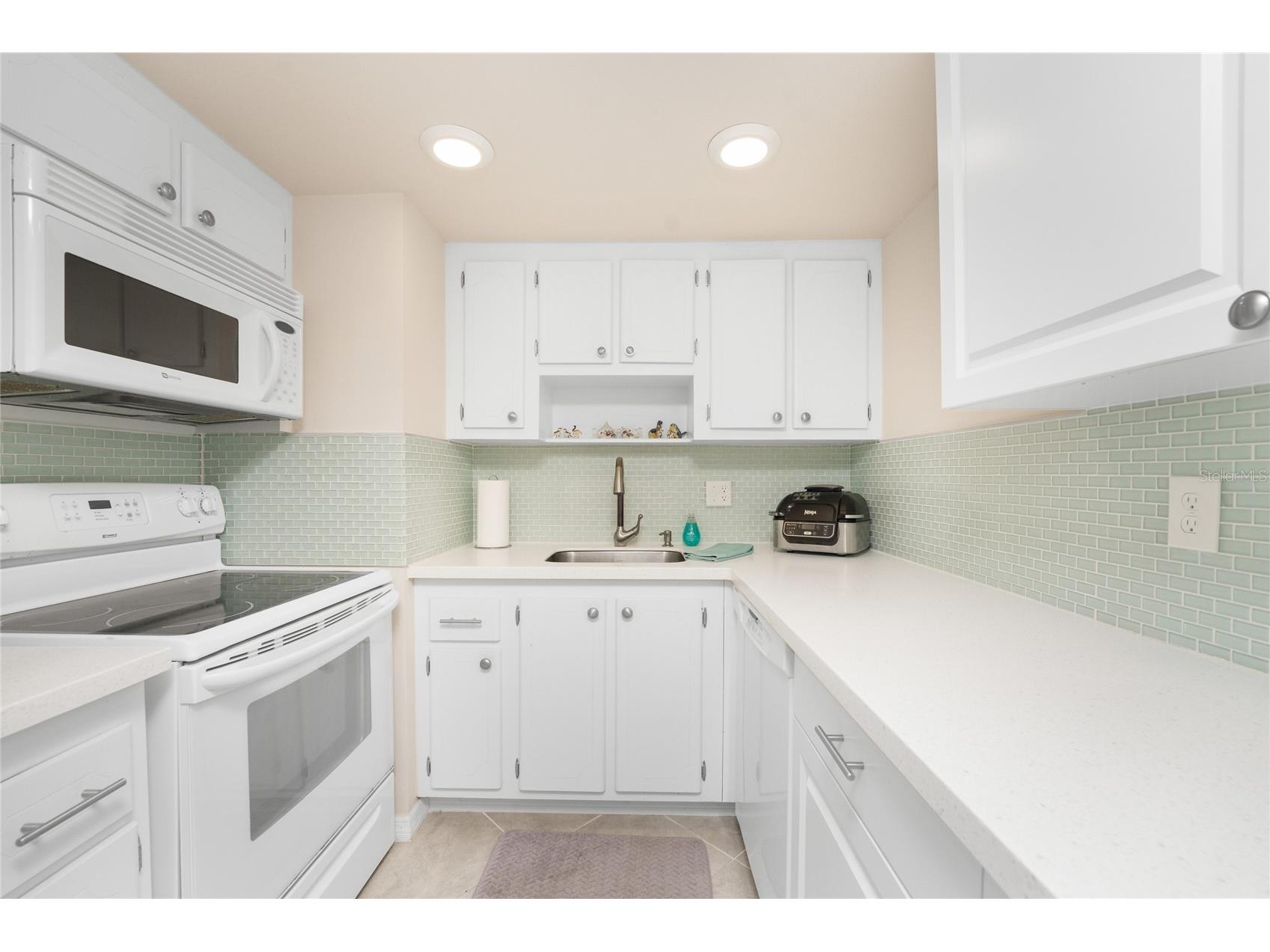 66 Boundary Boulevard #274 Rotonda West FL 33947 - ROTONDA RIVER D6145339 image11