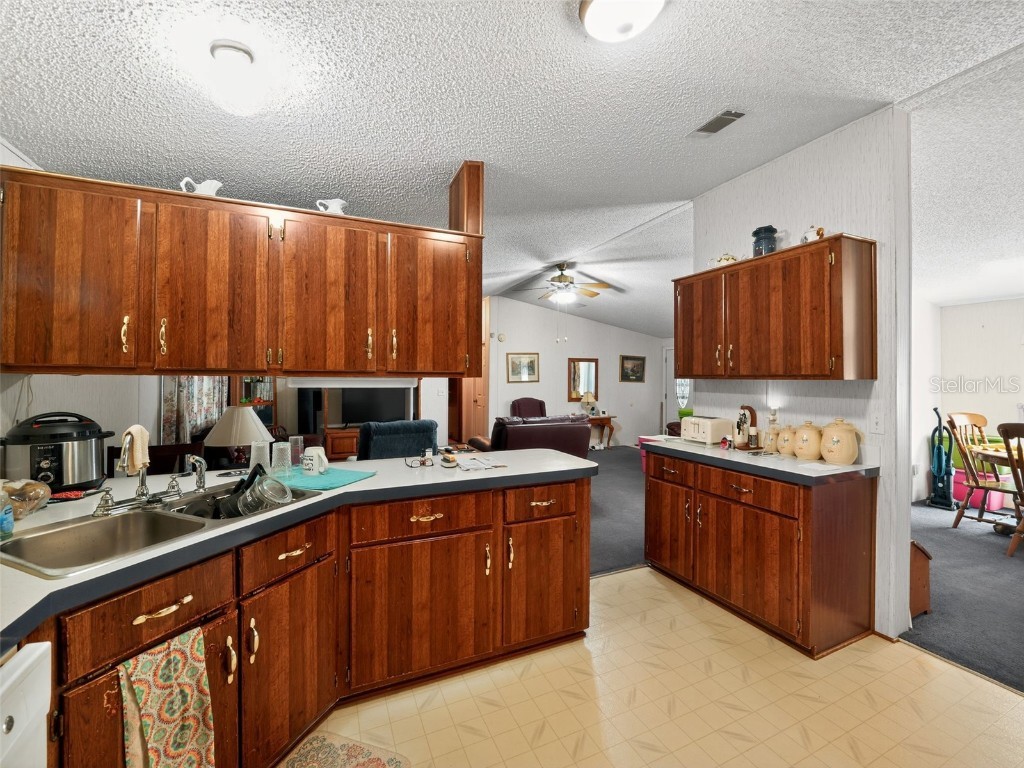 66 Cactus Circle W Winter Haven FL 33880 TB8416223 image15