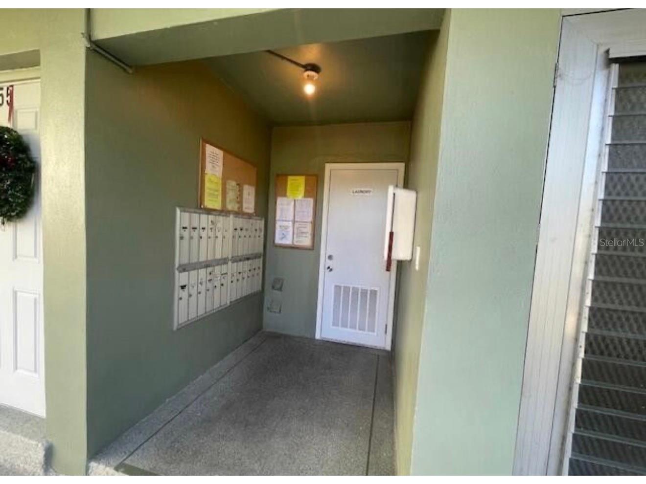 66 Easthampton #C West Palm Beach FL 33417 S5143292 image4