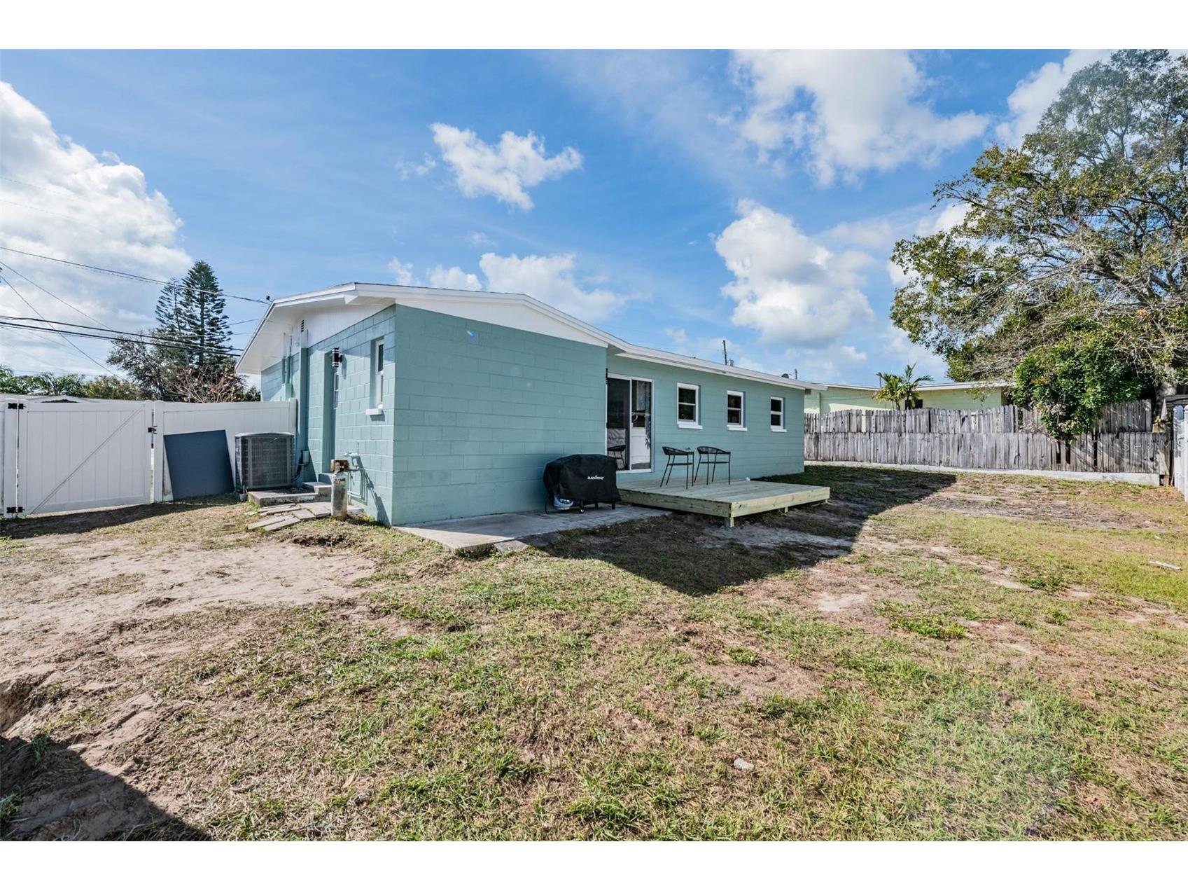 66 Lake Shore Drive Palm Harbor FL 34684 TB8467926 image26