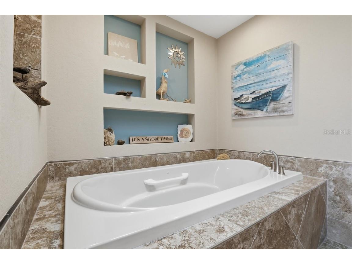 66 N Canal Drive Palm Harbor FL 34684 - LAKE TARPON TB8457204 image28