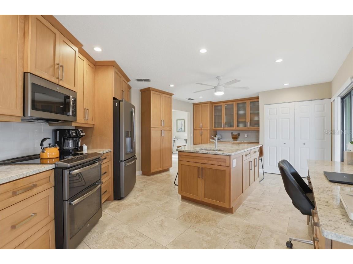 66 N Canal Drive Palm Harbor FL 34684 - LAKE TARPON TB8457204 image7