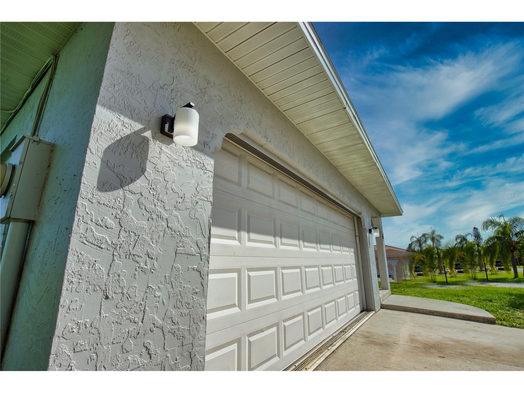 66 Oakland Hills Ct Rotonda West FL 33947 A4681306 image3