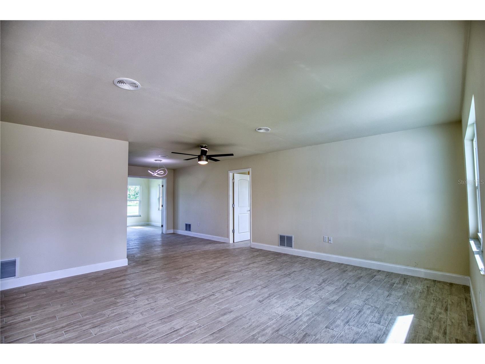 66 Oakland Hills Ct Rotonda West FL 33947 A4681306 image7