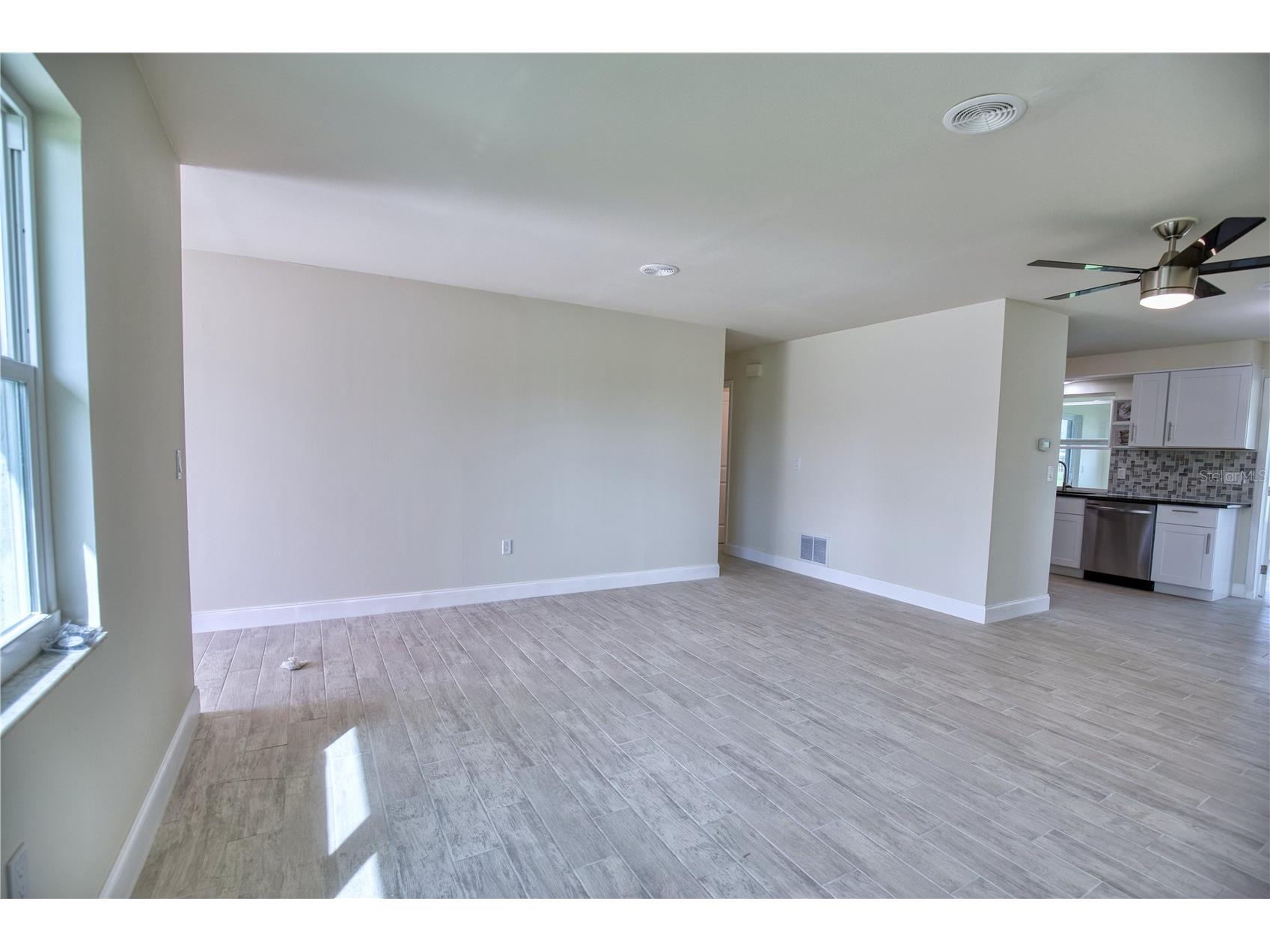 66 Oakland Hills Ct Rotonda West FL 33947 A4681306 image8