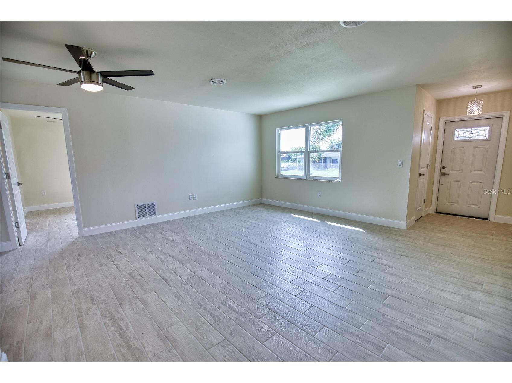 66 Oakland Hills Ct Rotonda West FL 33947 A4681306 image9