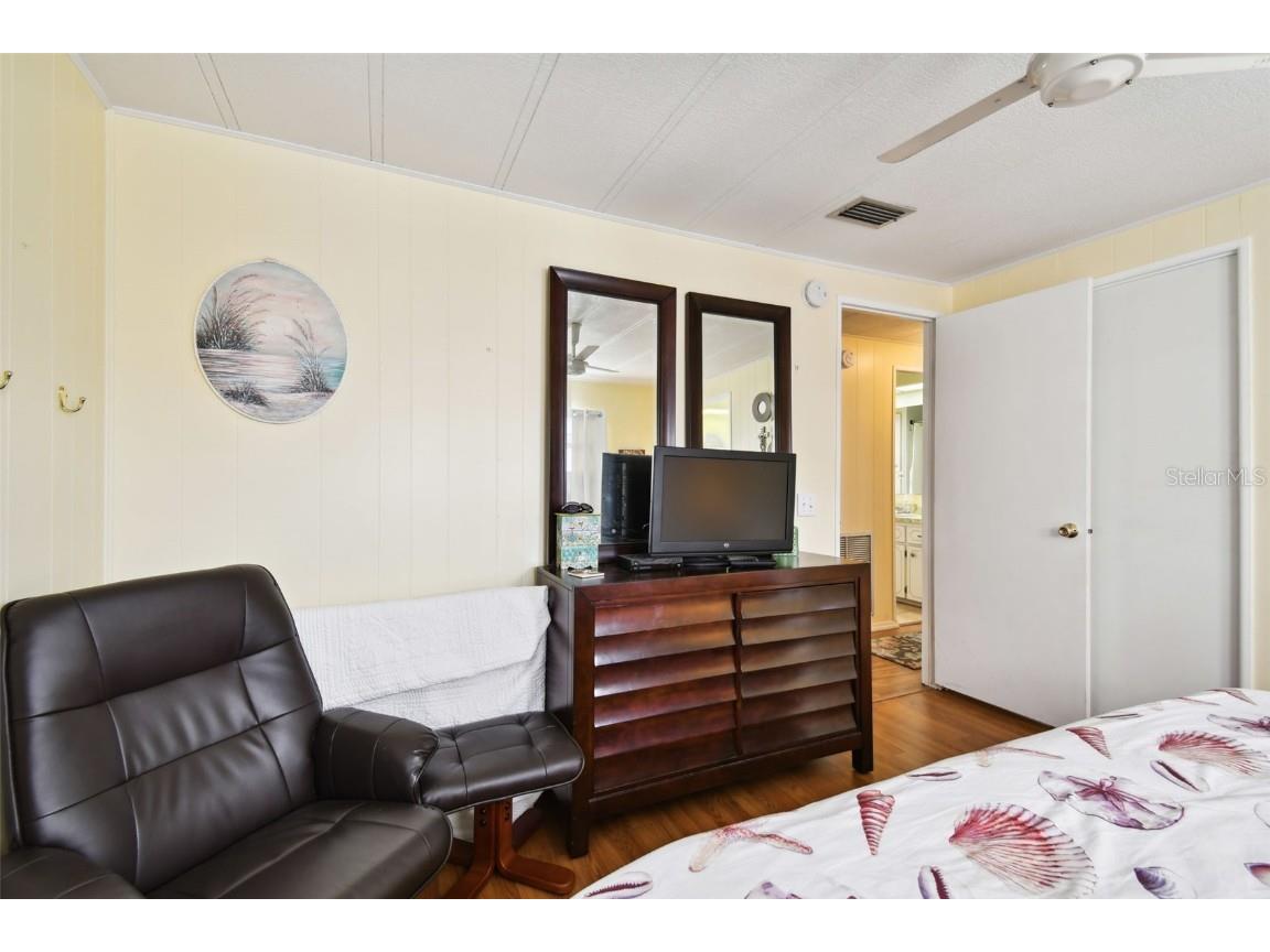 66 Royal Palm Circle Largo FL 33778 TB8373489 image41