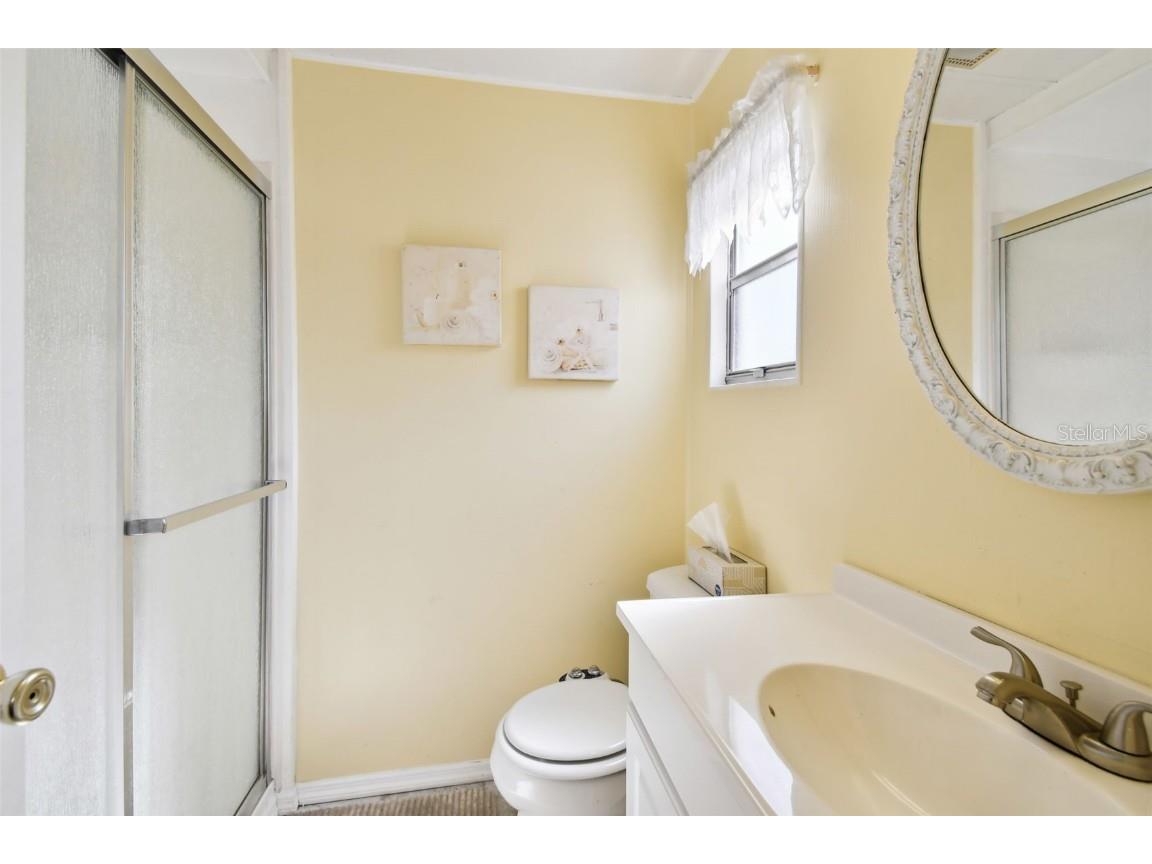 66 Royal Palm Circle Largo FL 33778 TB8373489 image47