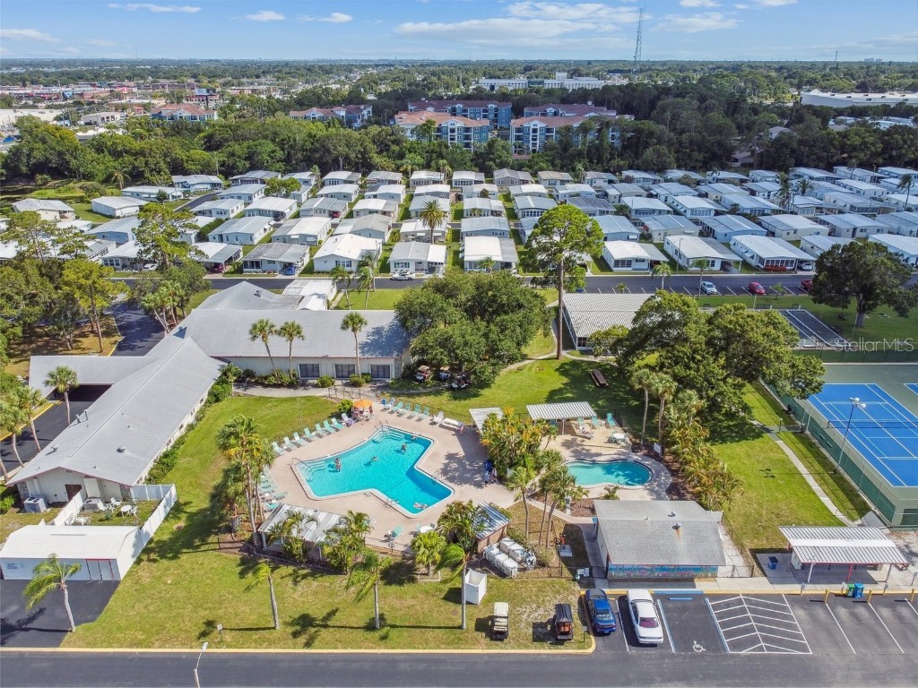 66 Royal Palm Circle Largo FL 33778 TB8373489 image64